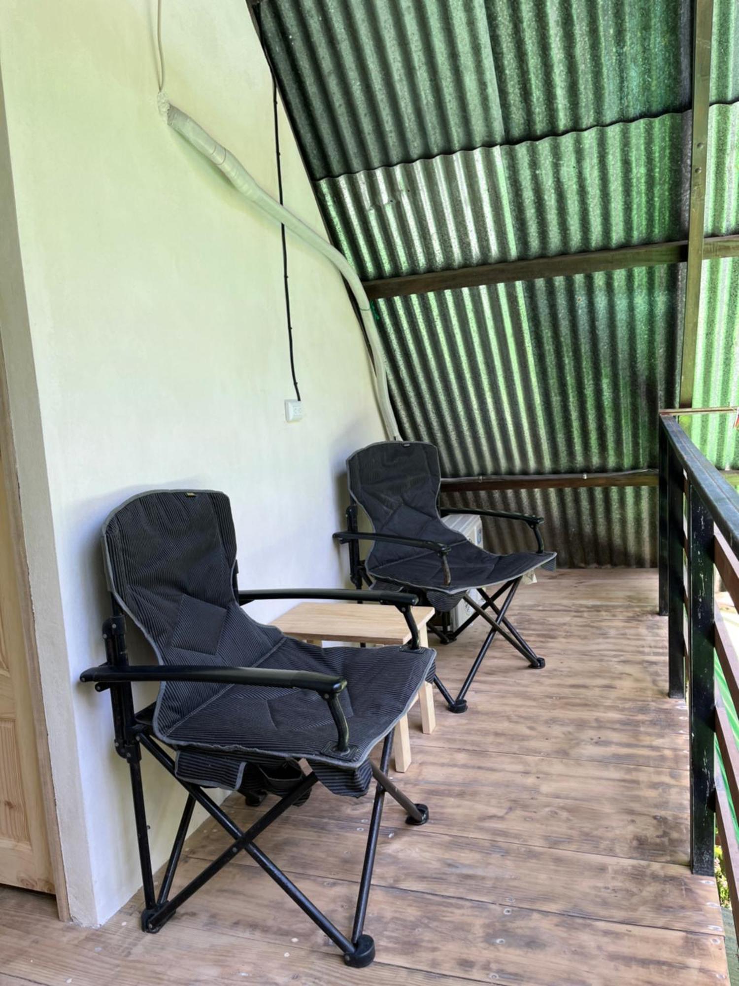 Hostel Tuanis Surf Camp Playa Santa Teresa  ภายนอก รูปภาพ